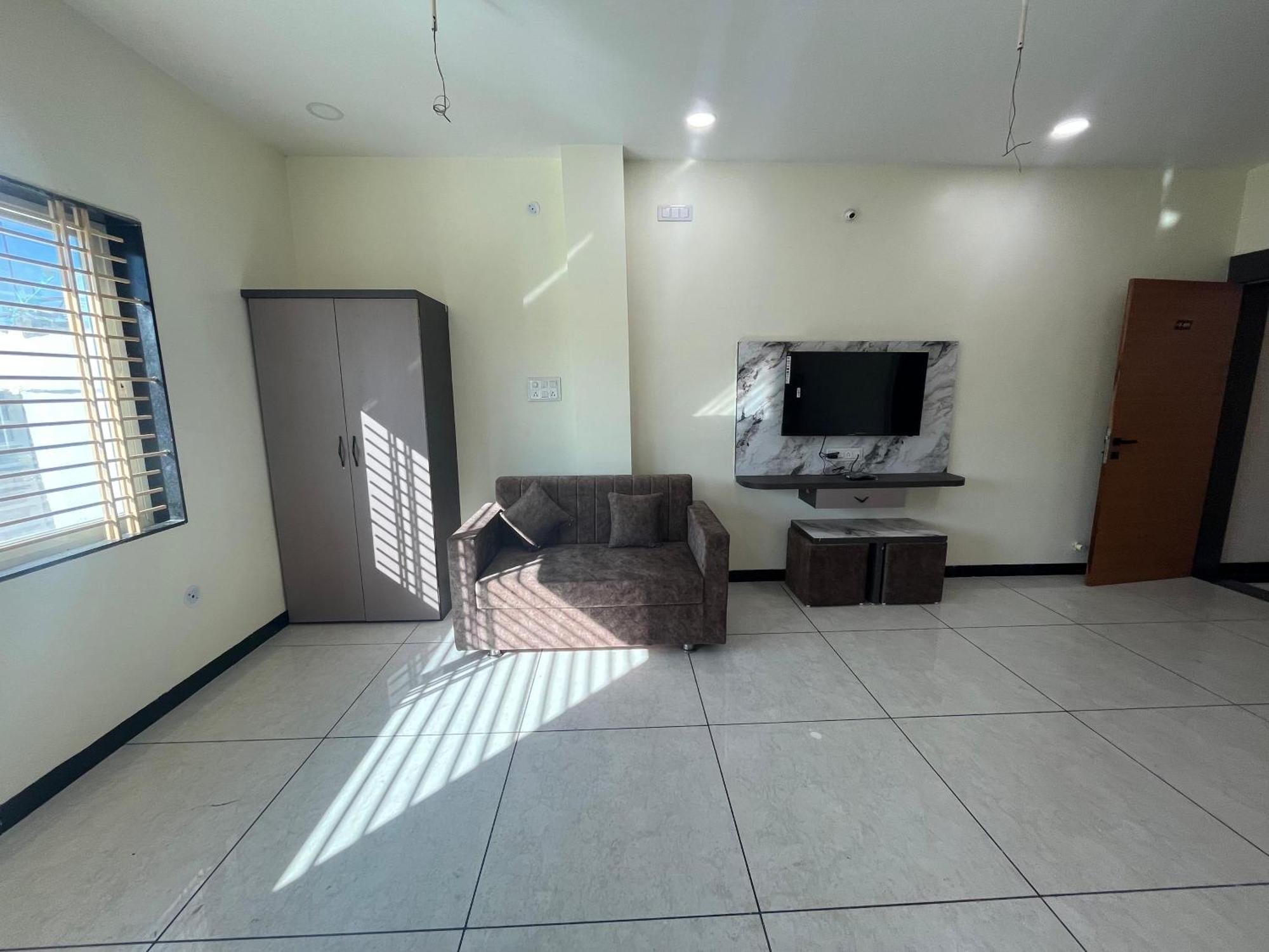 Yashomati Hotel Maheshwar Экстерьер фото