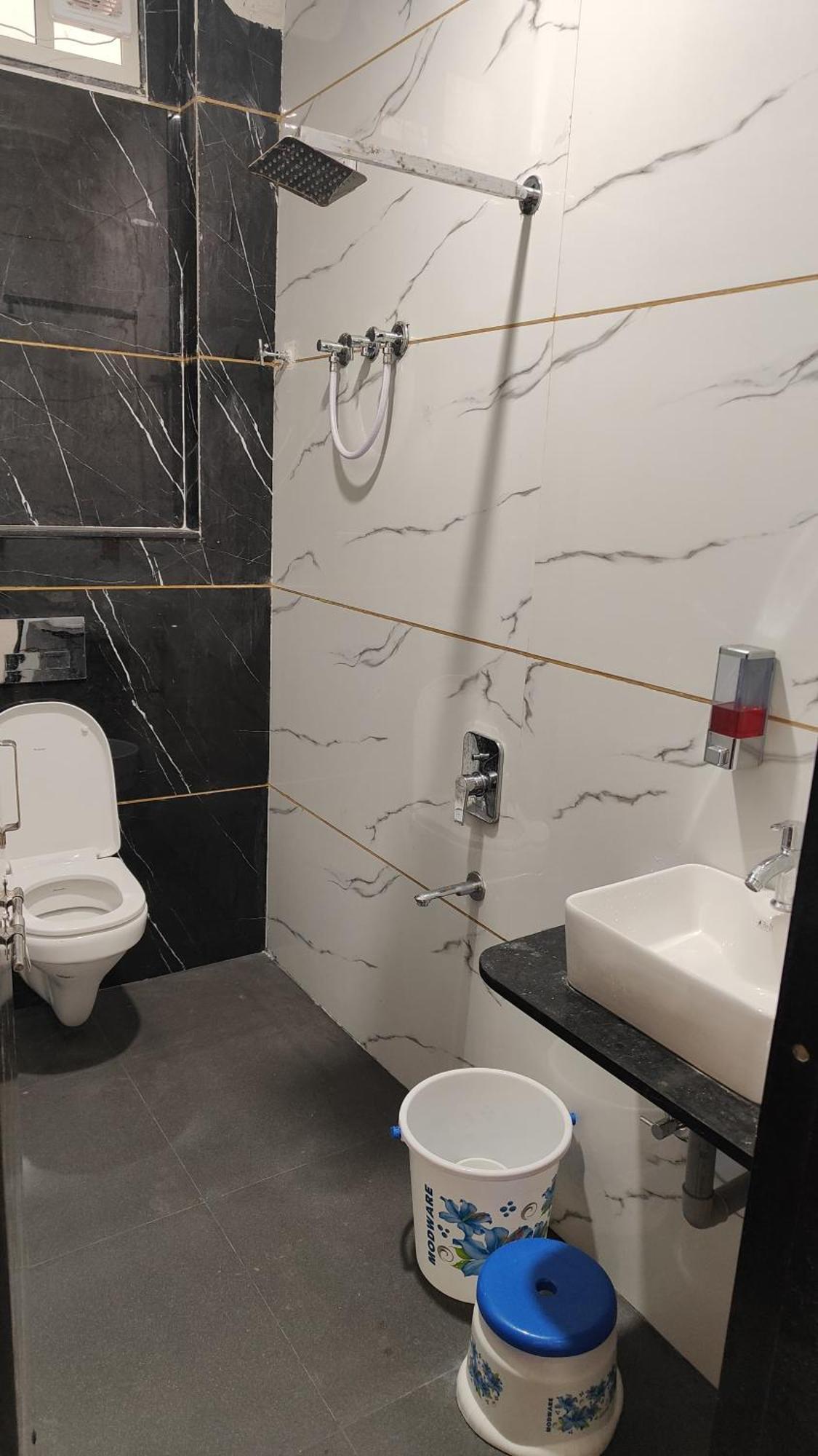 Yashomati Hotel Maheshwar Экстерьер фото
